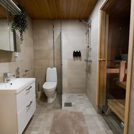 Lejlighed With Sauna & Parking In The Center - Lapnest