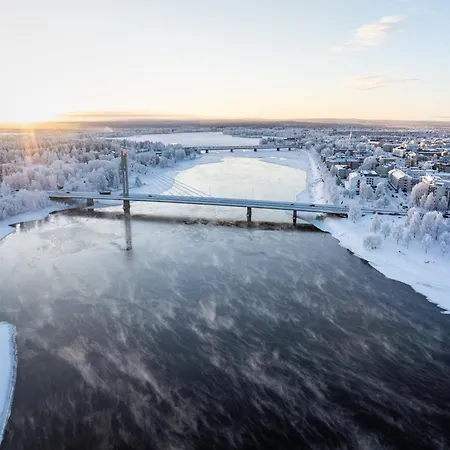 With Sauna & Parking In The Center - Lapnest *