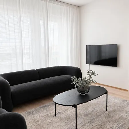 With Sauna & Parking In The Center - Ailo Apartment Rovaniemi